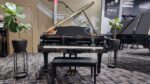 YAMAHA C3 (Polished Ebony) – USED — photo 1