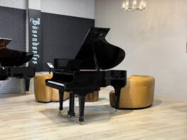 Kawai RX-2 (Polished Ebony) – USED — photo 1