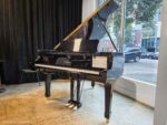 Yamaha C2L (Polished Ebony) – USED — photo 3