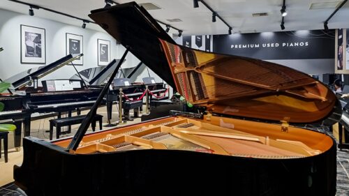 Yamaha C3 (Polished Ebony) – USED — photo 2